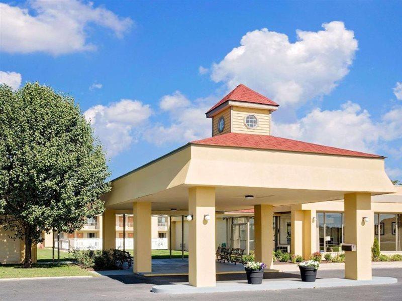 Days Inn By Wyndham Easton Dış mekan fotoğraf